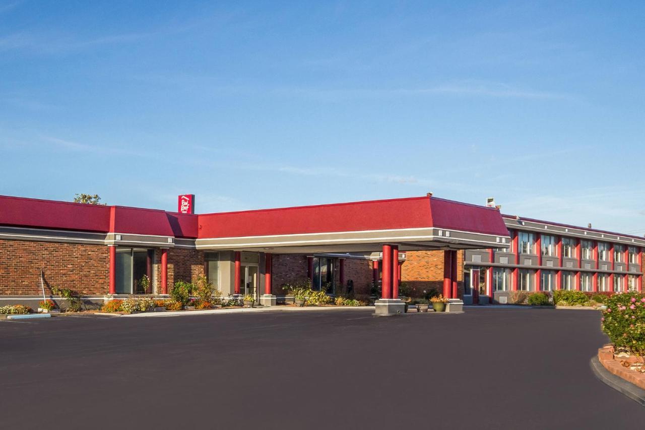 Red Roof Winchester - Lexington East Экстерьер фото